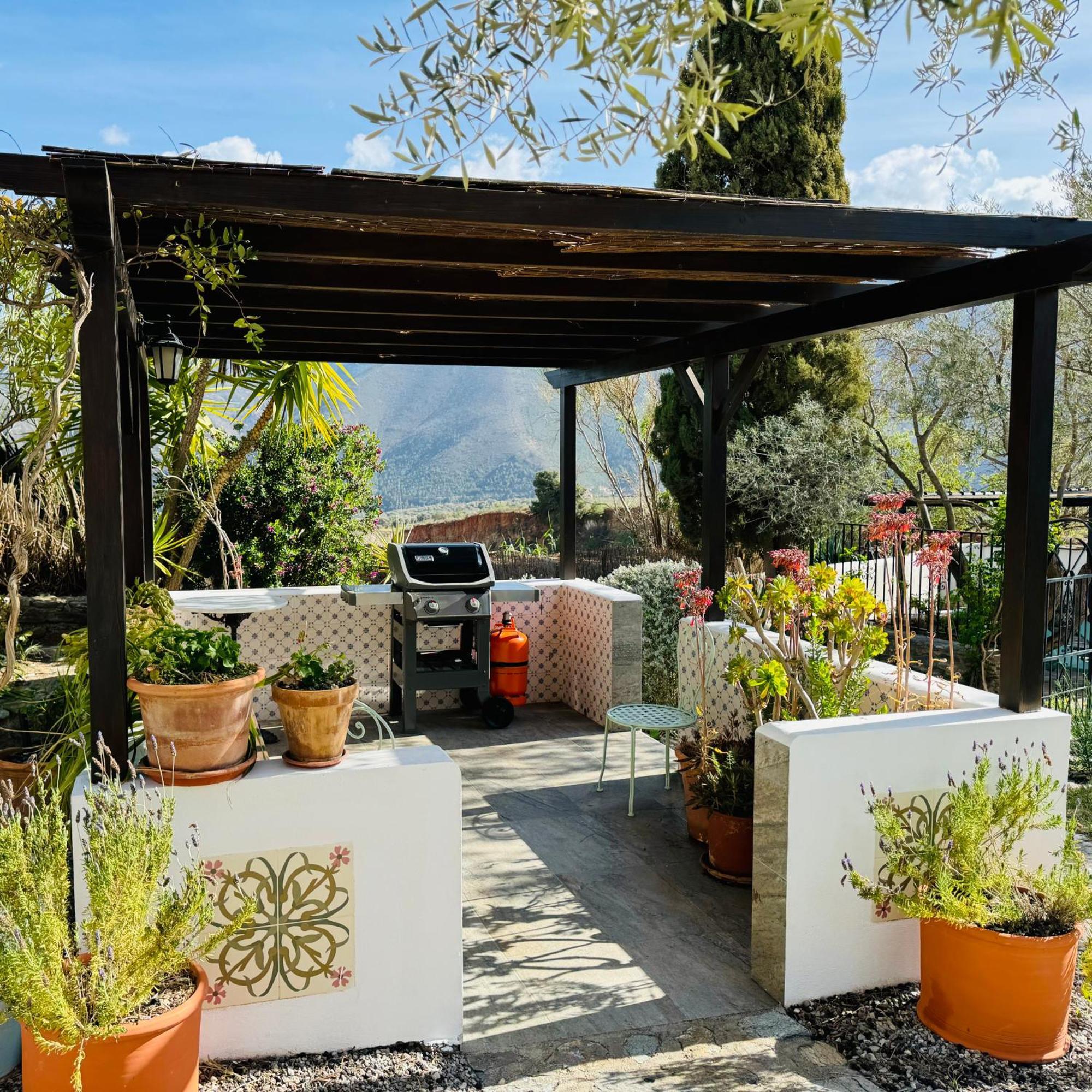 Villa Almond Hill House à Orgiva Extérieur photo