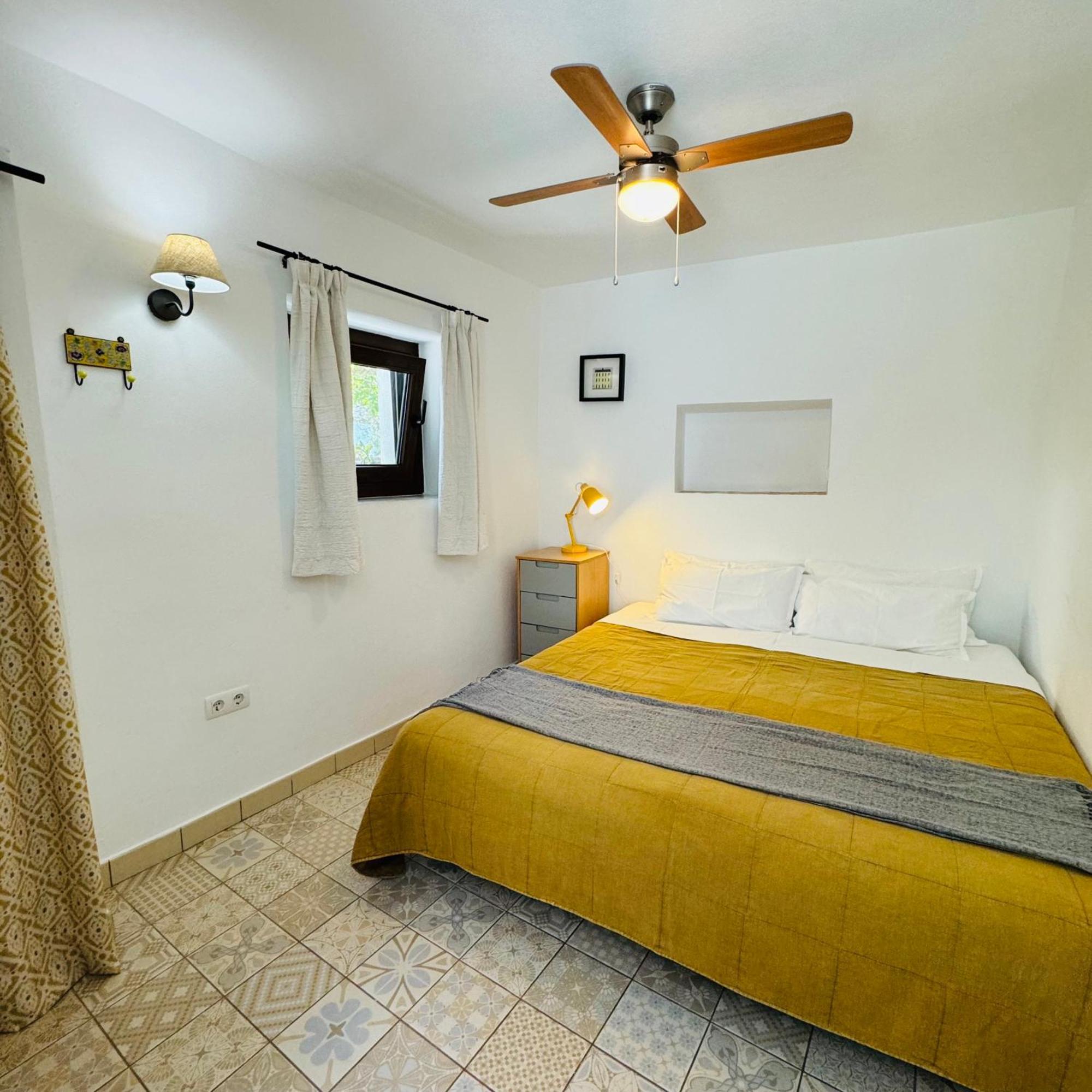 Villa Almond Hill House à Orgiva Extérieur photo